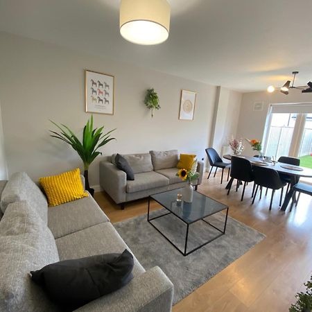 Extra Large Room In New House At Citywest دبلن المظهر الخارجي الصورة