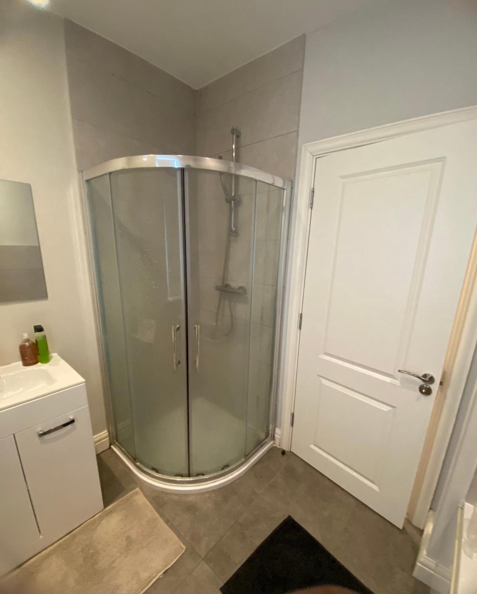 Extra Large Room In New House At Citywest دبلن المظهر الخارجي الصورة